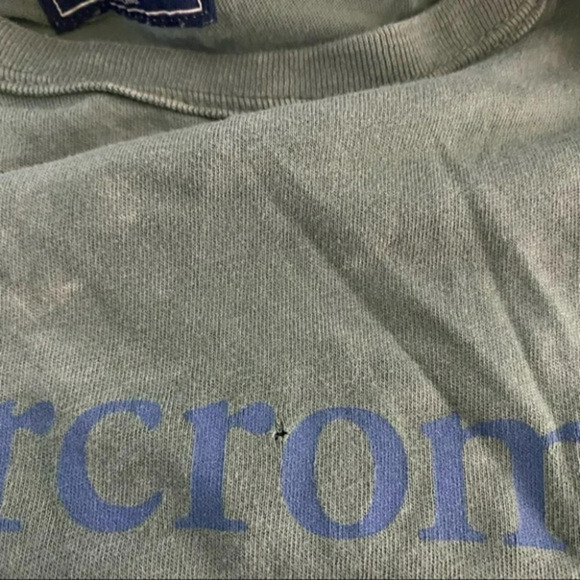 Abercrombie & Fitch M acid washed army green distressed T-shirt - Picture 6 of 6